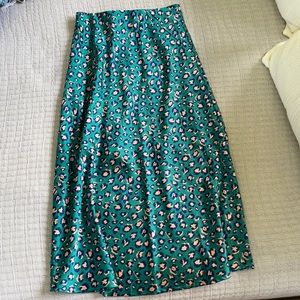 Leopard Mid Skirt size small